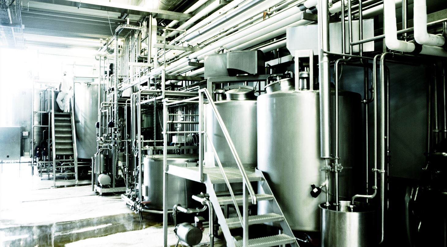 Billede fra Arla fabrik, der viser et system. Ingen personer på billedet.