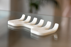 3S-behandlet robotgriber p glasbord