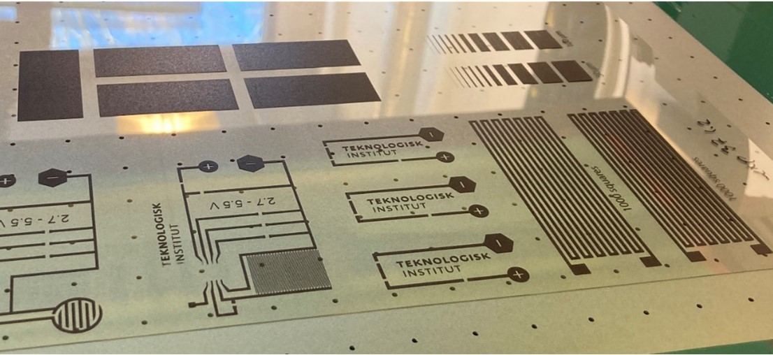 C033_NRN_#copper print from the screen printer