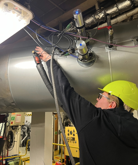 Foto 1: installationen af black carbon sensor