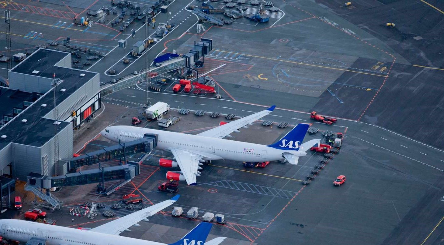 Luftfoto fra lufthavn af SAS fly
